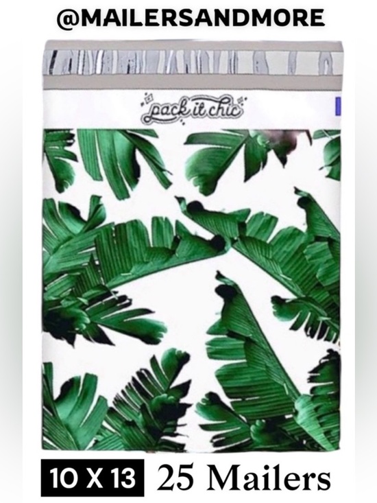 Other - 25 10X13 Poly Mailers Banana Leaves Flat Mailers PRICE IS FIRM